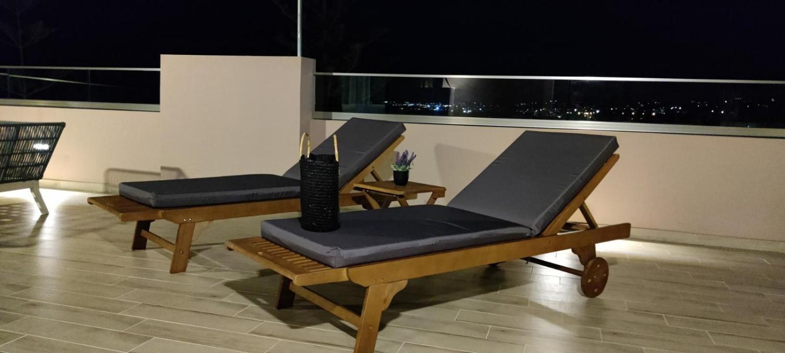 罗希姆诺Skyloft公寓 外观 照片